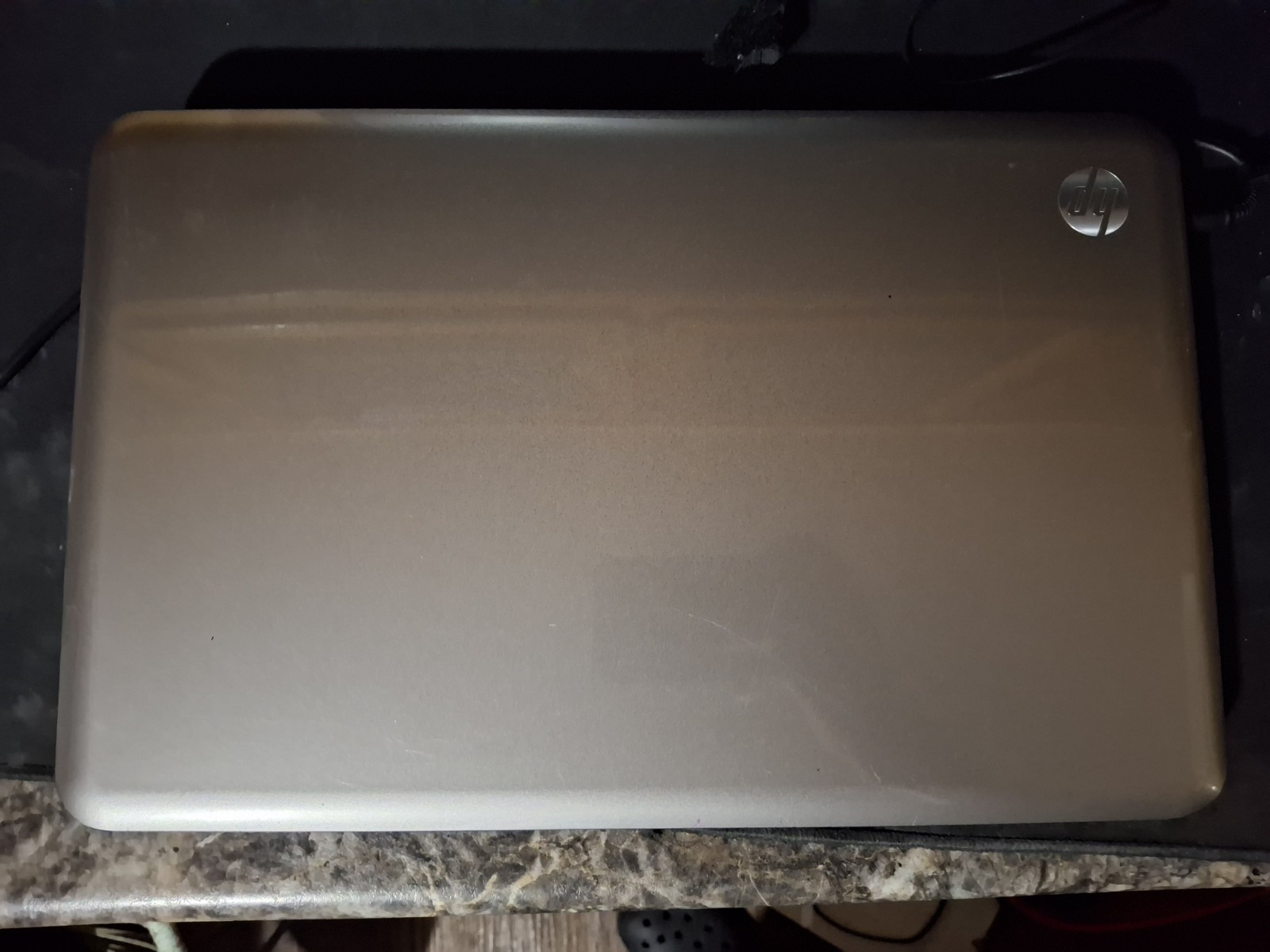 HP Pavilion g7 Notebook AMD A4-3300M 1.90GHz 8GB No HDD + Charger