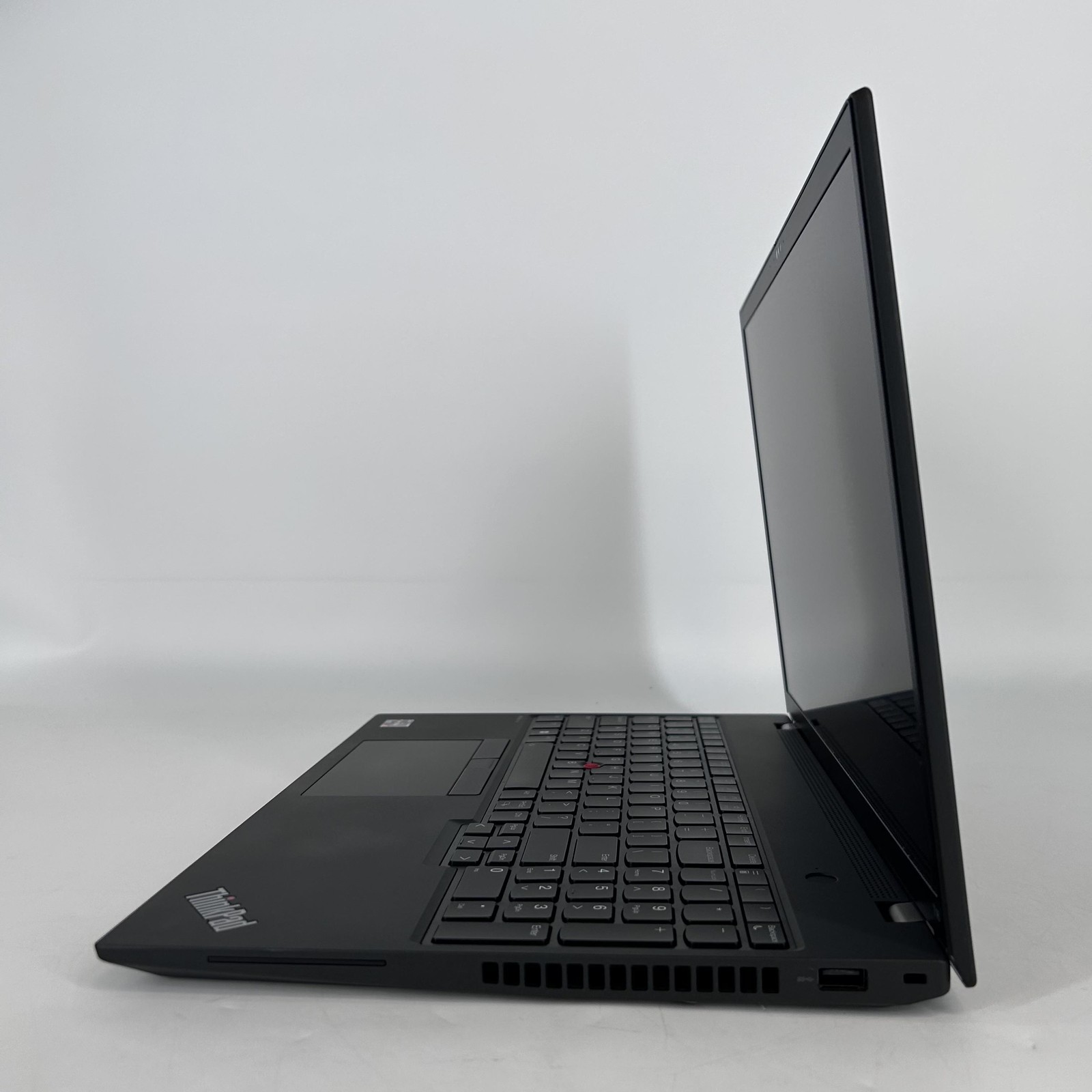 Lenovo ThinkPad T16 Gen 2 Black FHD+ 3.3 GHz Ryzen 7 PRO 7840U 32GB 1TB SSD Good