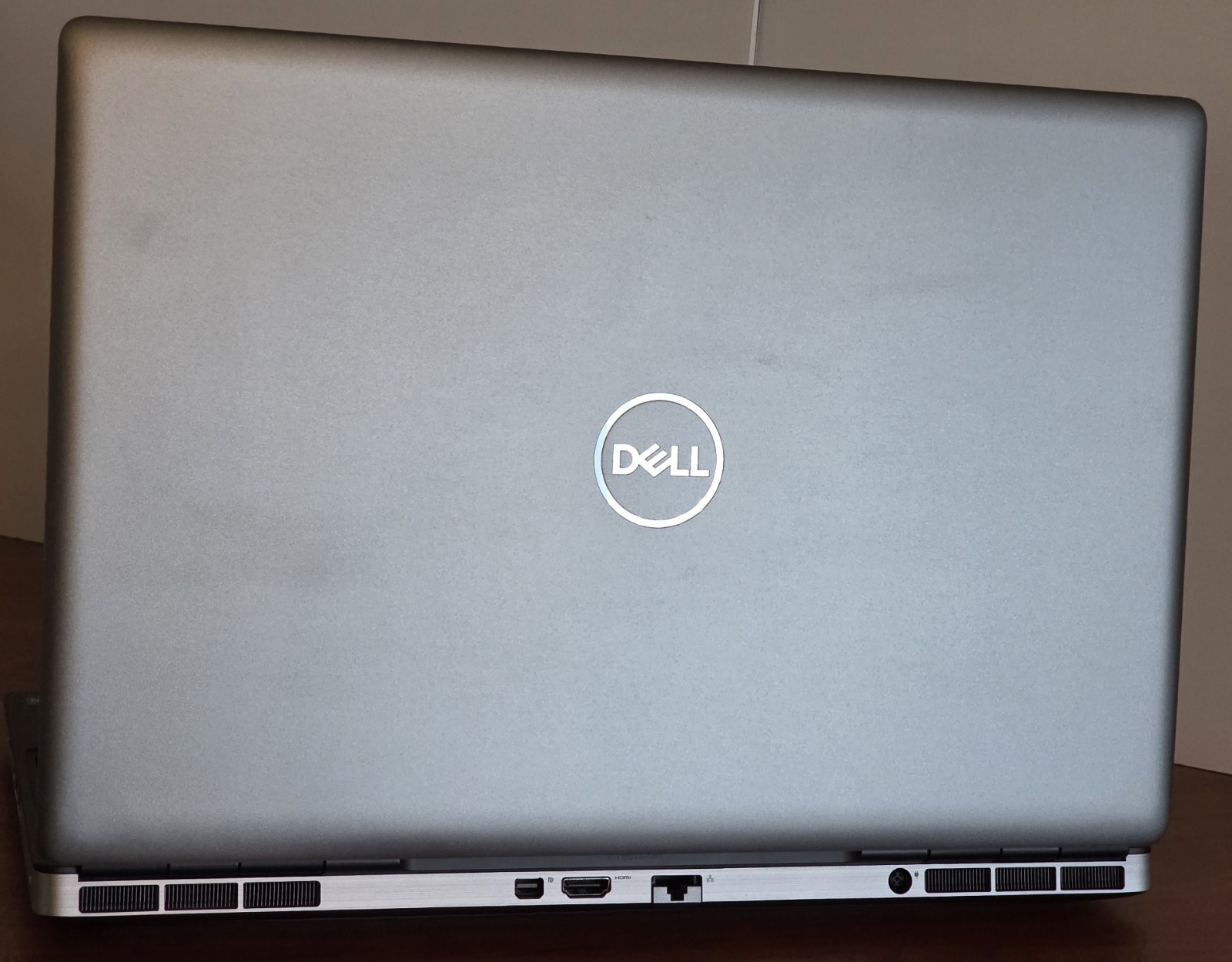 Dell Precision 7560 Mobile Workstation – Xeon / 128GB RAM / 6TB NVMe / RTX A2000