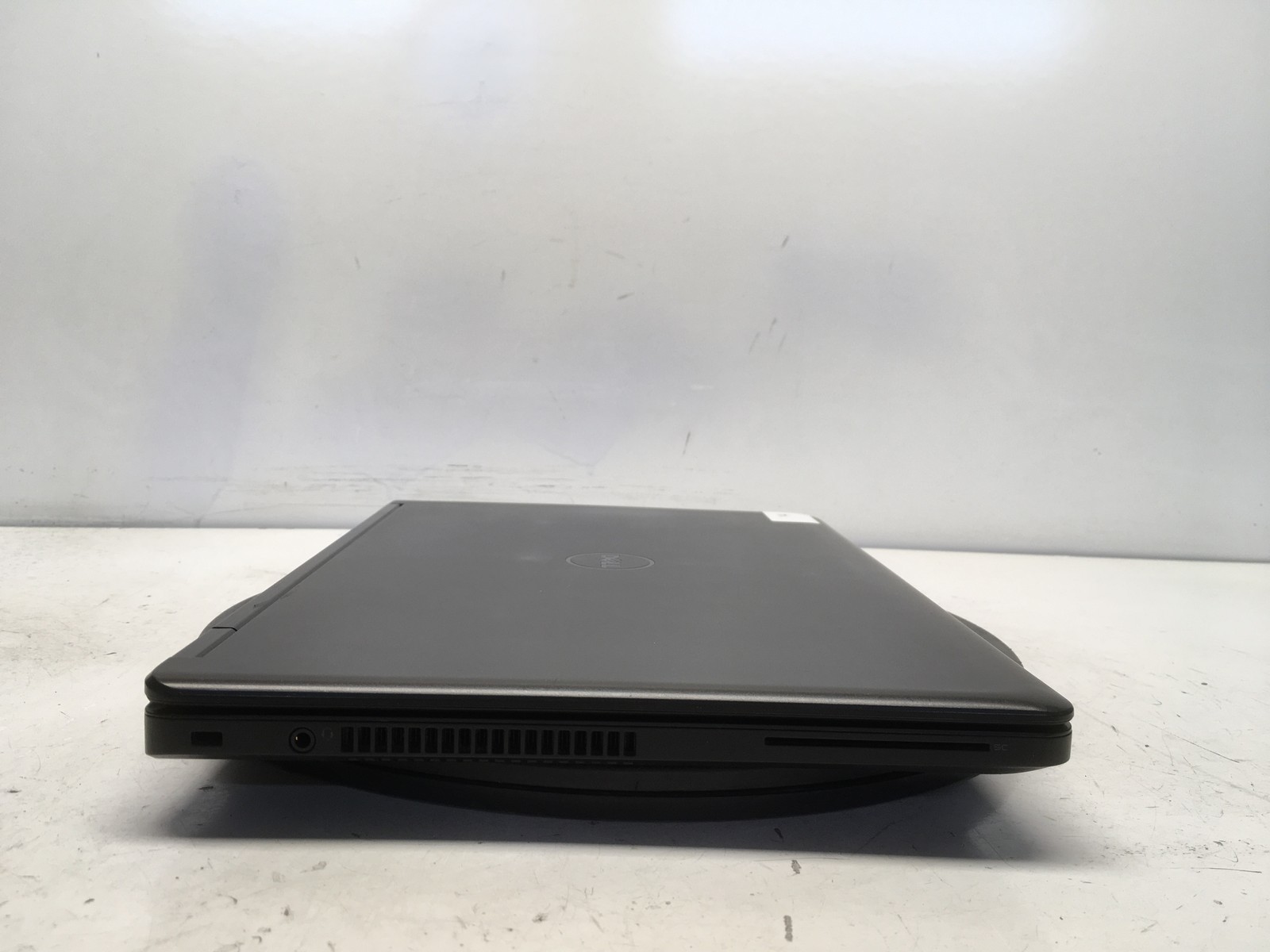Dell Latitude E5450 Intel i5-5300U 2.3GHz 16 GB NO HDD No Batt