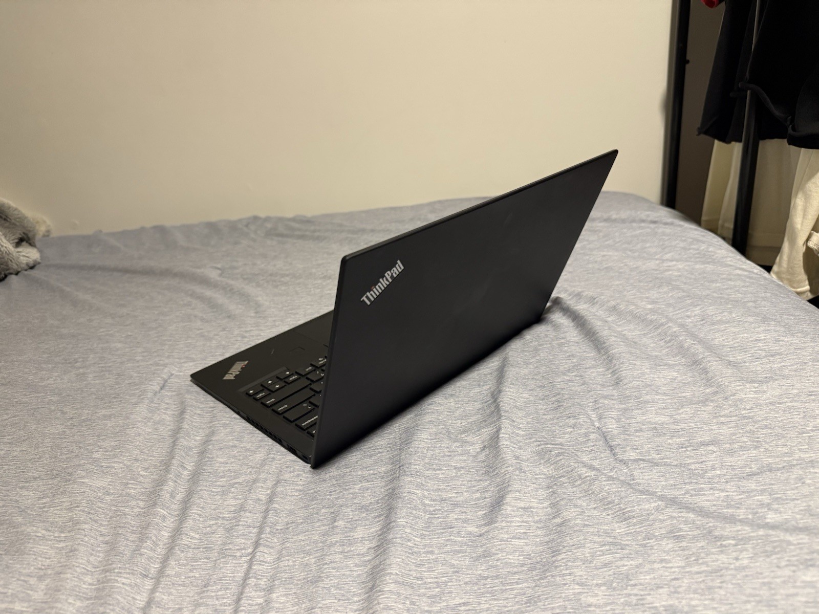 Lenovo ThinkPad X1 Carbon Black Laptop Workstation Casual Computing