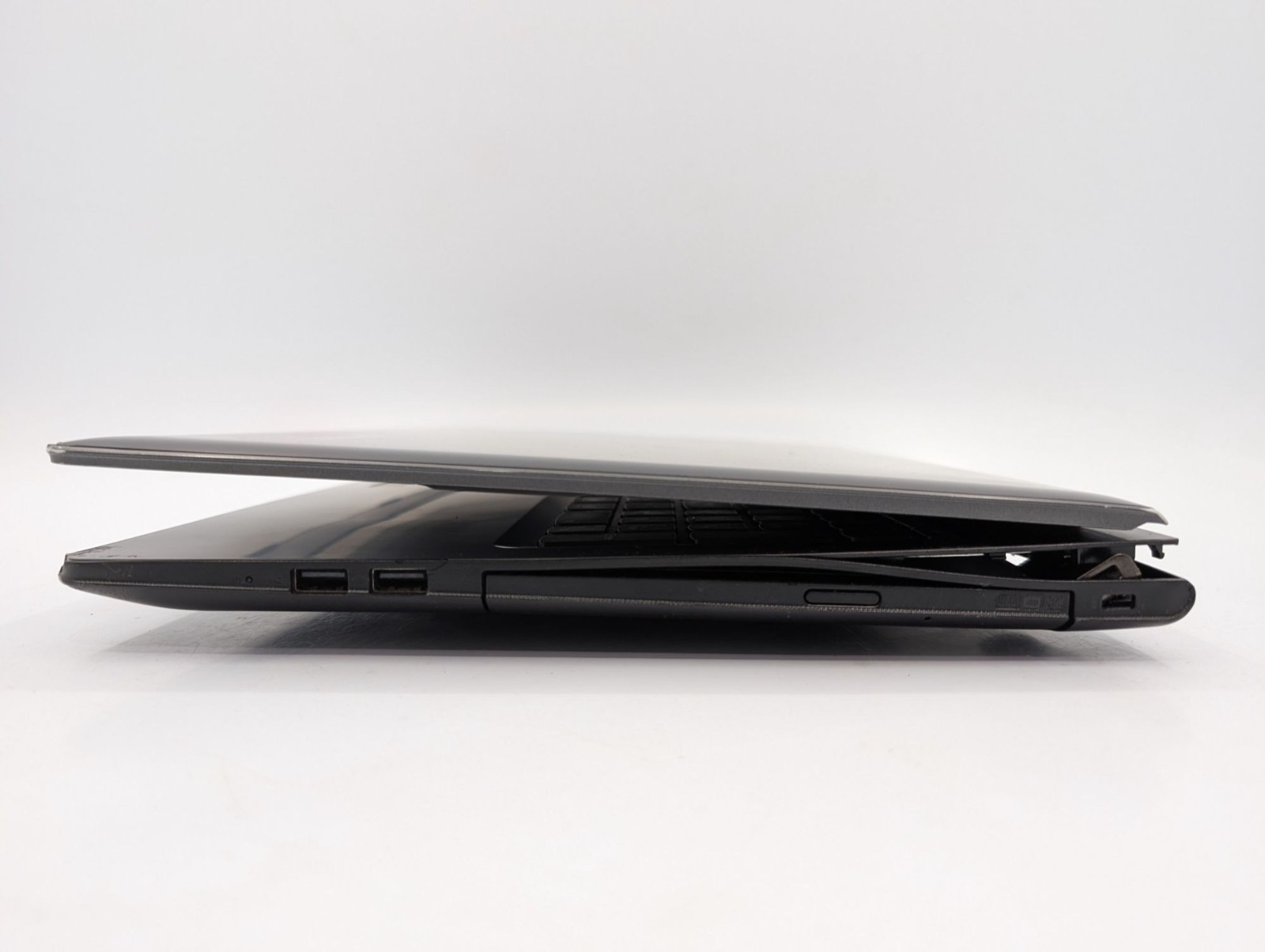 Lenovo IdeaPad 310-15IKB 15.6″ Display Intel Core i7-7500U 4GB RAM Black Laptop