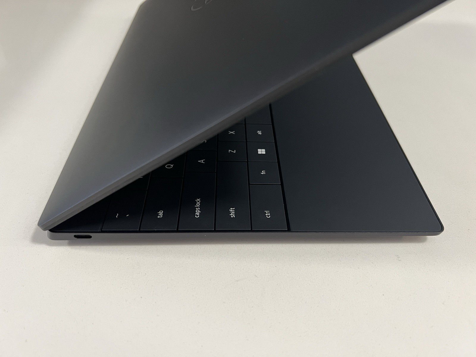 Dell XPS 13 Plus 9320 OLED Touchscreen i7 32GB RAM 1TB SSD Graphite Laptop