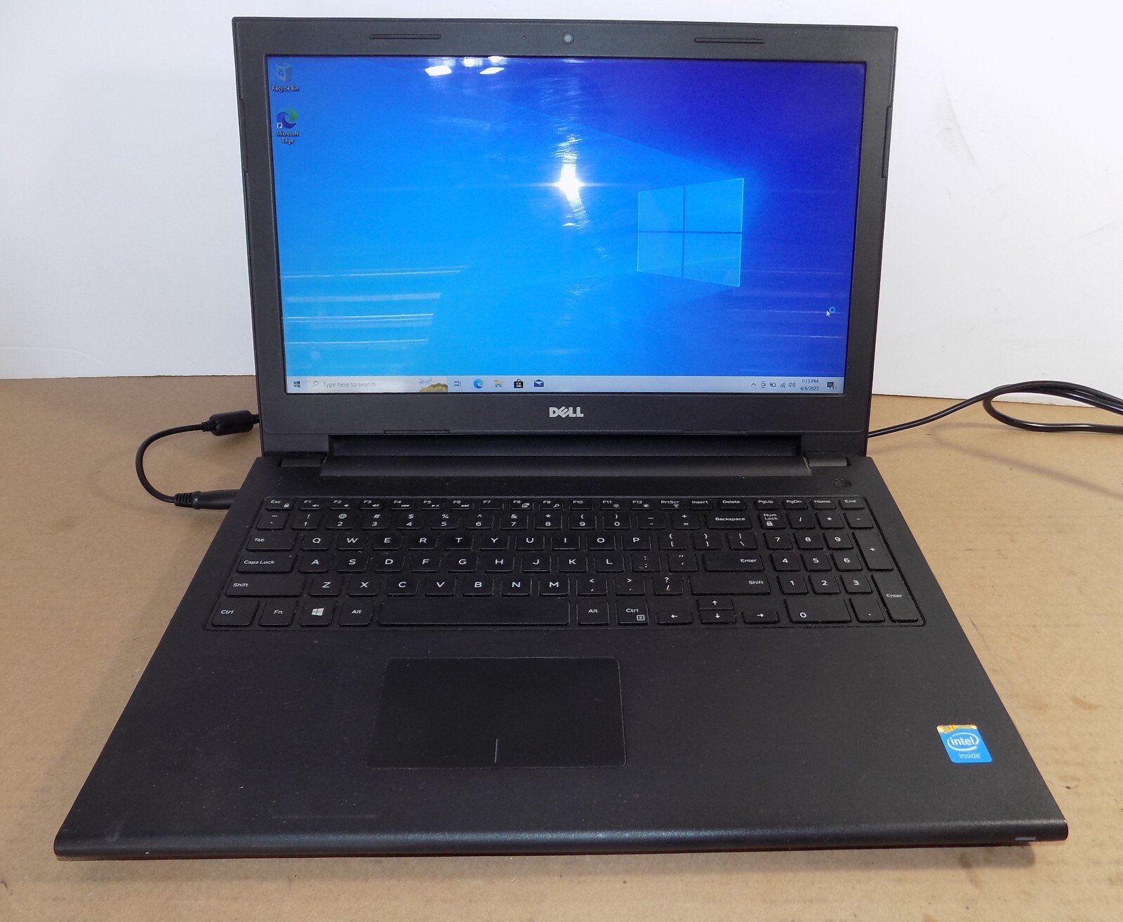 DELL INSPIRON 15 3542 Laptop 15.6, 1.4ghz, 4GB DDR RAM, 250GB HDD Win 10 Home