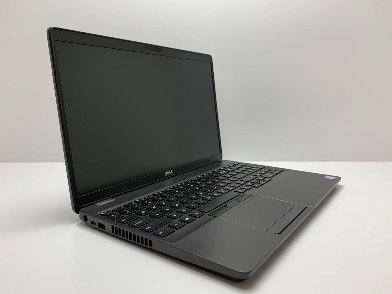 Dell Latitude 5500 | i5-8350U | 16GB RAM | 128GB SSD | LINUX