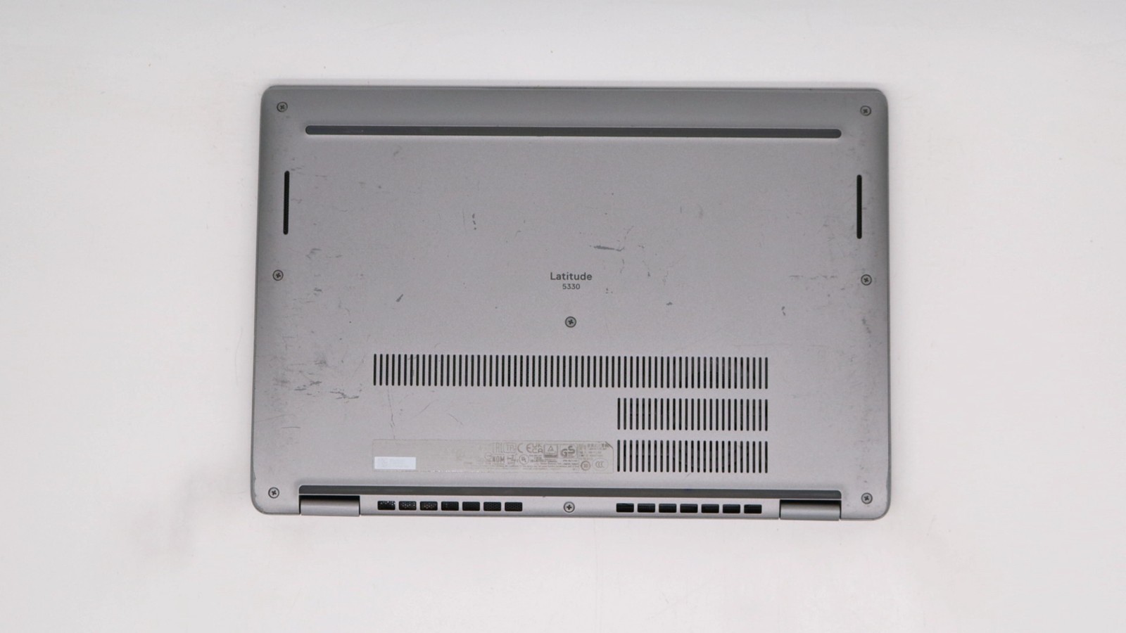 Dell Latitude 5330 13″ i7-1265u 16GB 512GB – Fair READ DESC