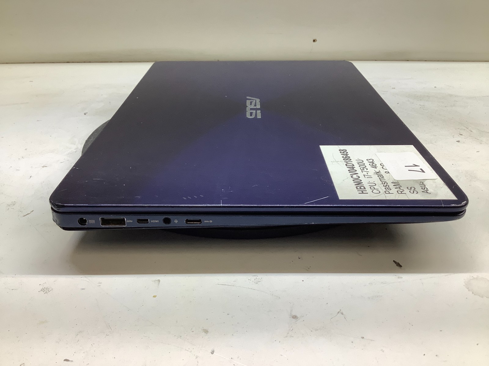 Asus Zenbook UX430U Intel Core i7-7500u 2.7GHz 8GB NO HDD