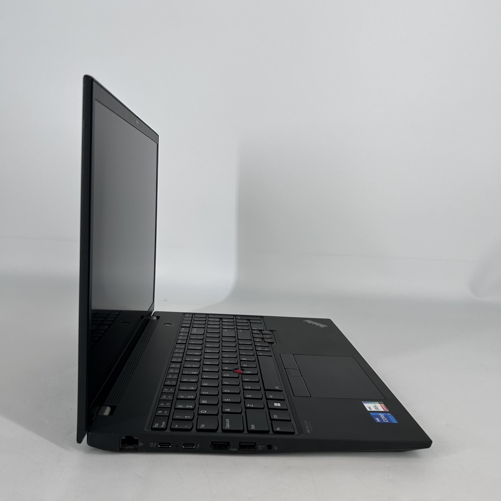 Lenovo ThinkPad T16 Gen 1 16″ FHD+ 2.1 GHz i7-1260P 16GB 512GB SSD Very Good