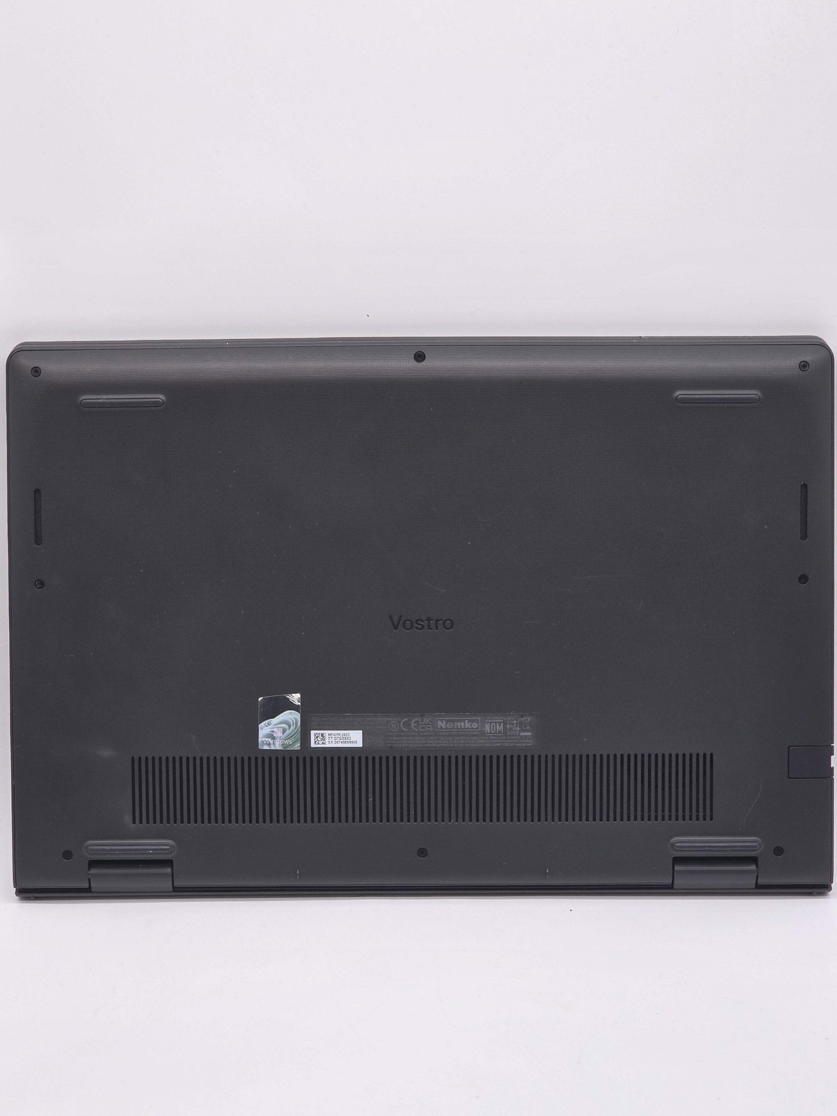 Dell Vostro 3420 14″ i5-1235U 16GB RAM 512GB SSD Windows 11 Used