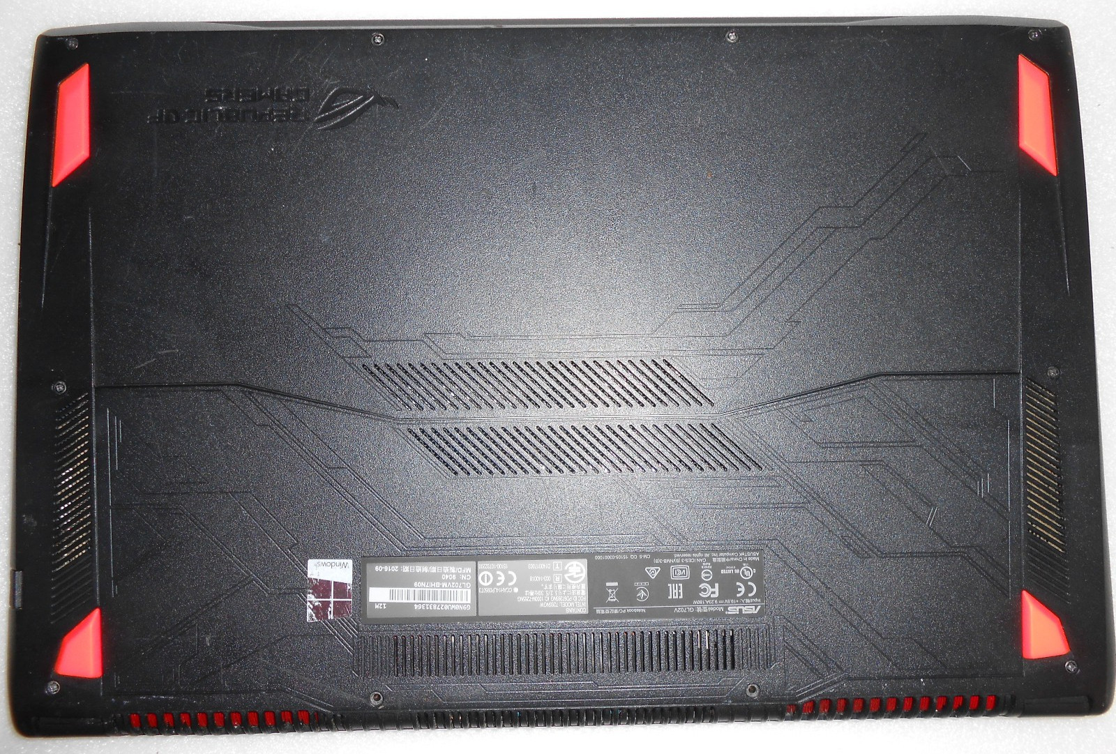 ASUS ROG Strix GL702V Gaming Laptop AS IS need repair