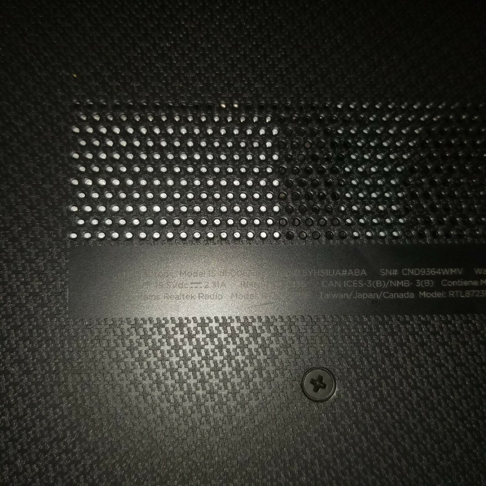 HP laptop15-db0083nr AMD A6-9225 Dual-Core proceesor, 1TB HDD 4GB Ram