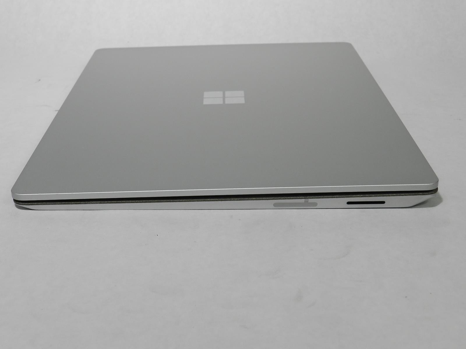 MICROSOFT SURFACE LAPTOP 2 | i5-8250U | 128GB SSD | 8GB | BH: 97% | w/ Dock 1