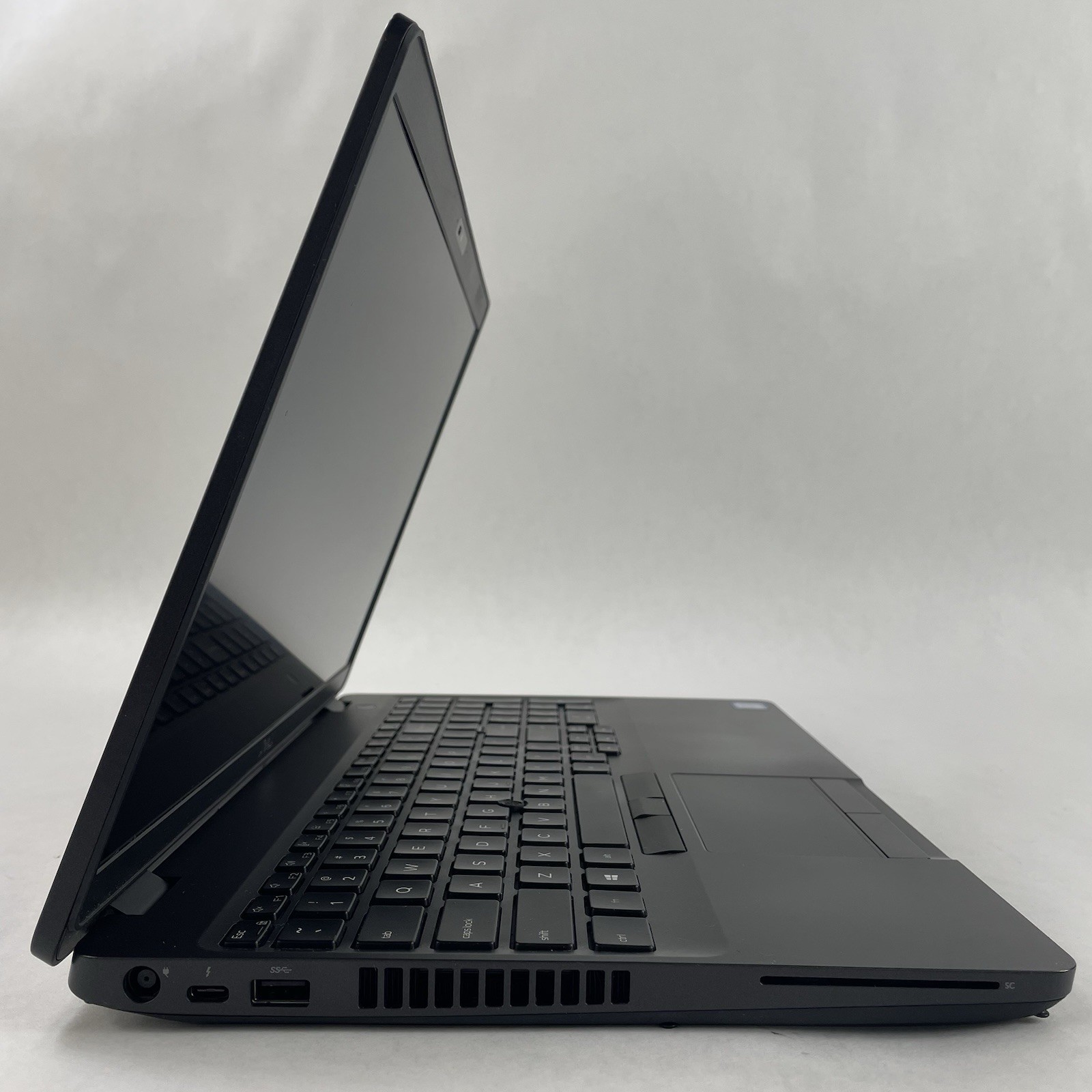 Dell Latitude 5501 15.6″ i5-9400H 2.50 GHz 8 GB RAM No SSD/OS/AC